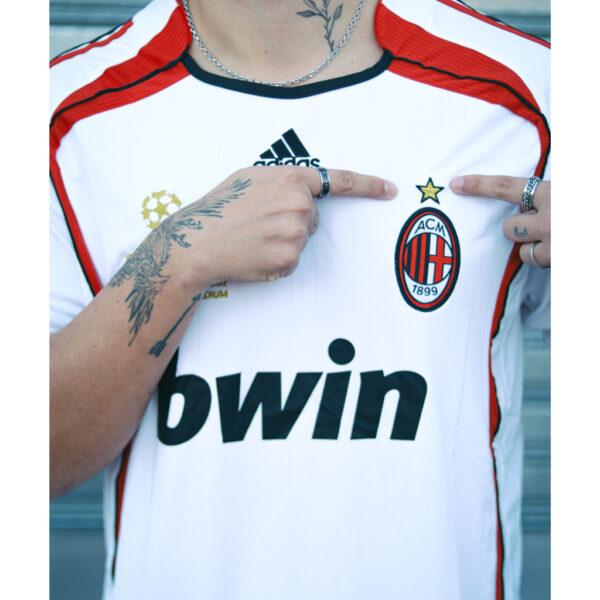 Camiseta Milan Suplente // Temporada 06/07