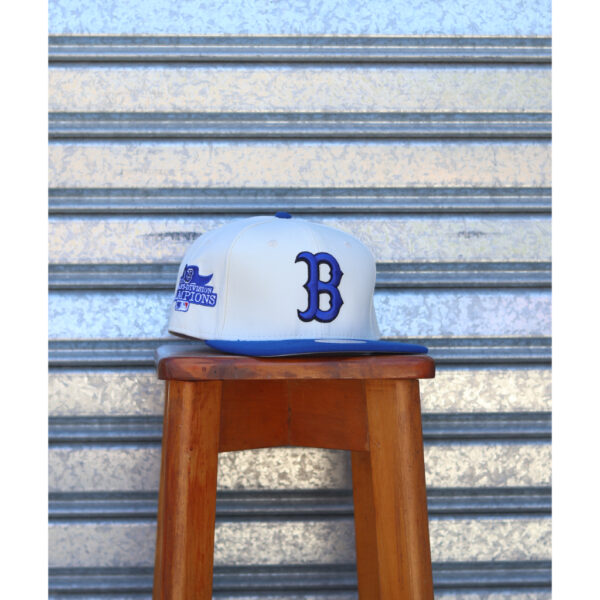 Cap Boston // Modelo Azul