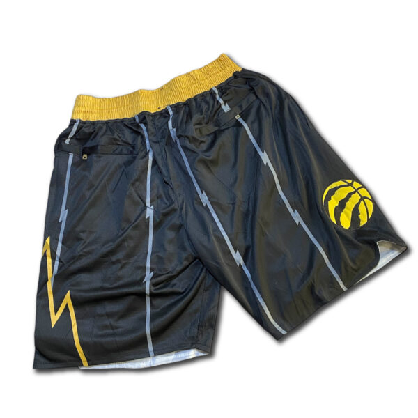 Short-Toronto-2 Short Toronto